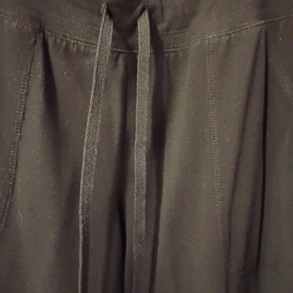 Athletic Works pants, size LG (12-14) Petite, black - Picture 3 of 6